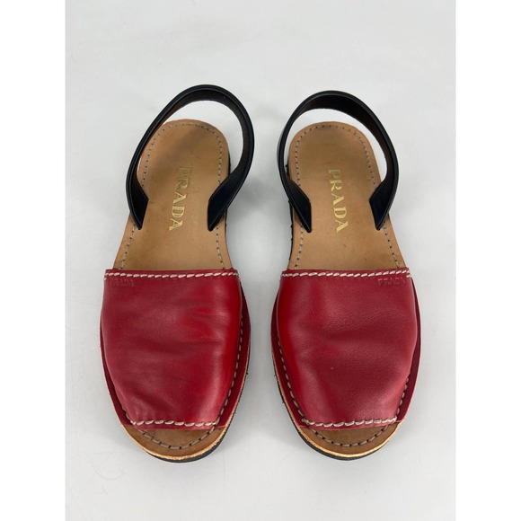 Prada - Picture 7 of 11